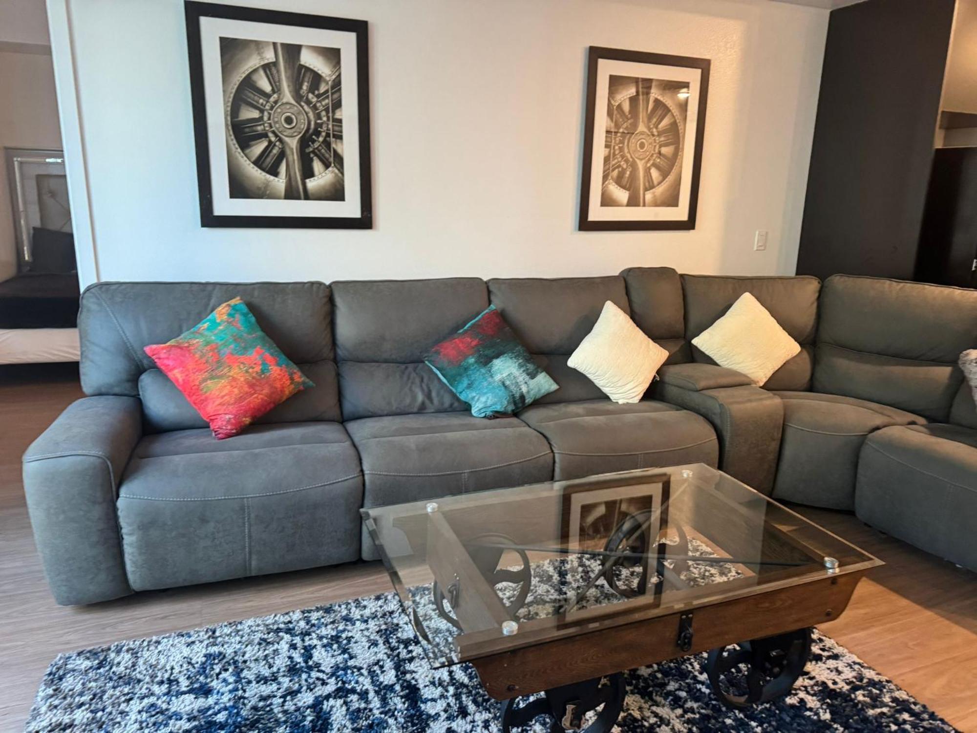 Aparthotel Stayspro - Cityscape Luxury Homes In The Heart Of Angeles *